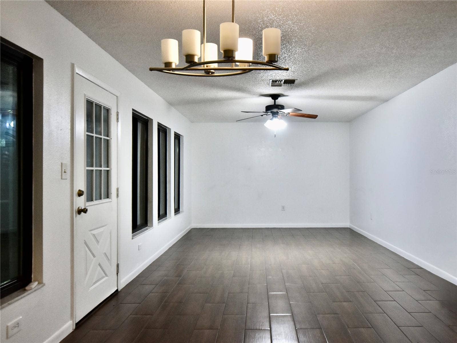 361 LAKE HARRIS DRIVE, Lakeland, FL 33813 361 LAKE HARRIS DRIVE, Lakeland, FL 33813