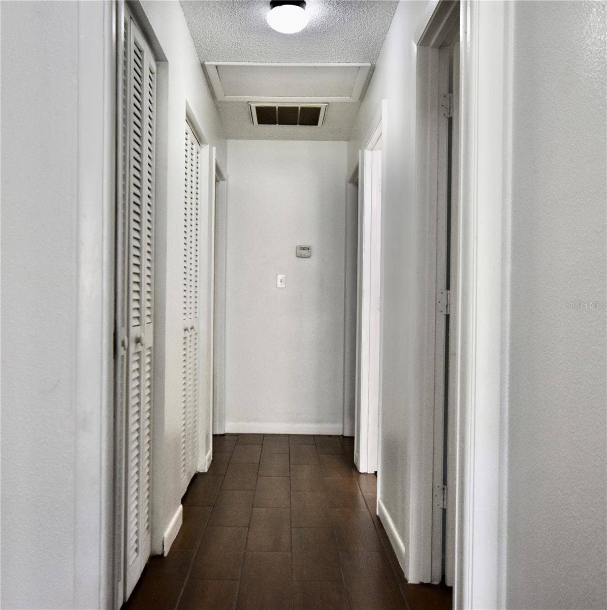 361 LAKE HARRIS DRIVE, Lakeland, FL 33813 Hallway