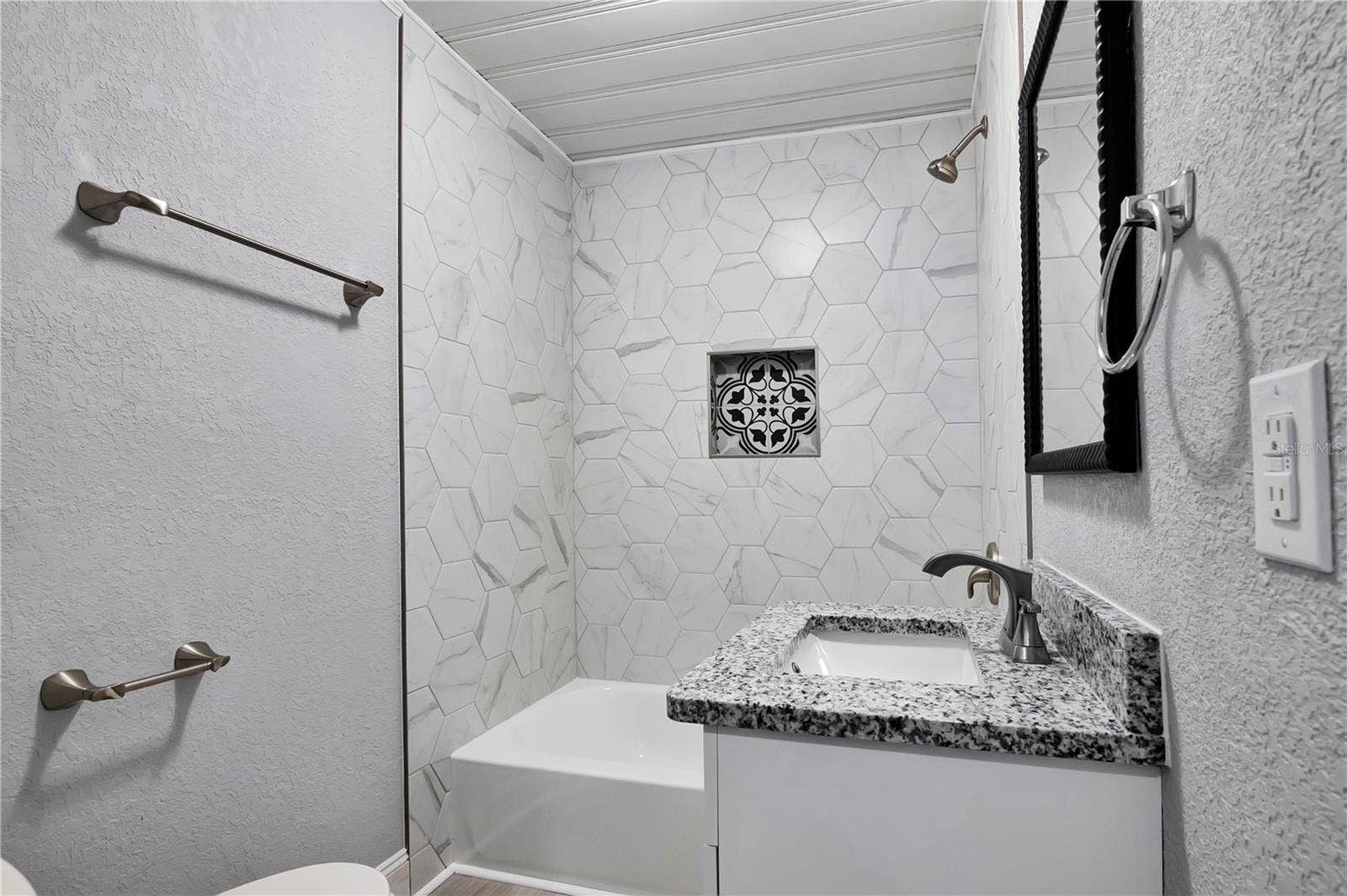 5926 CRAFTON DRIVE, Lakeland, FL 33809