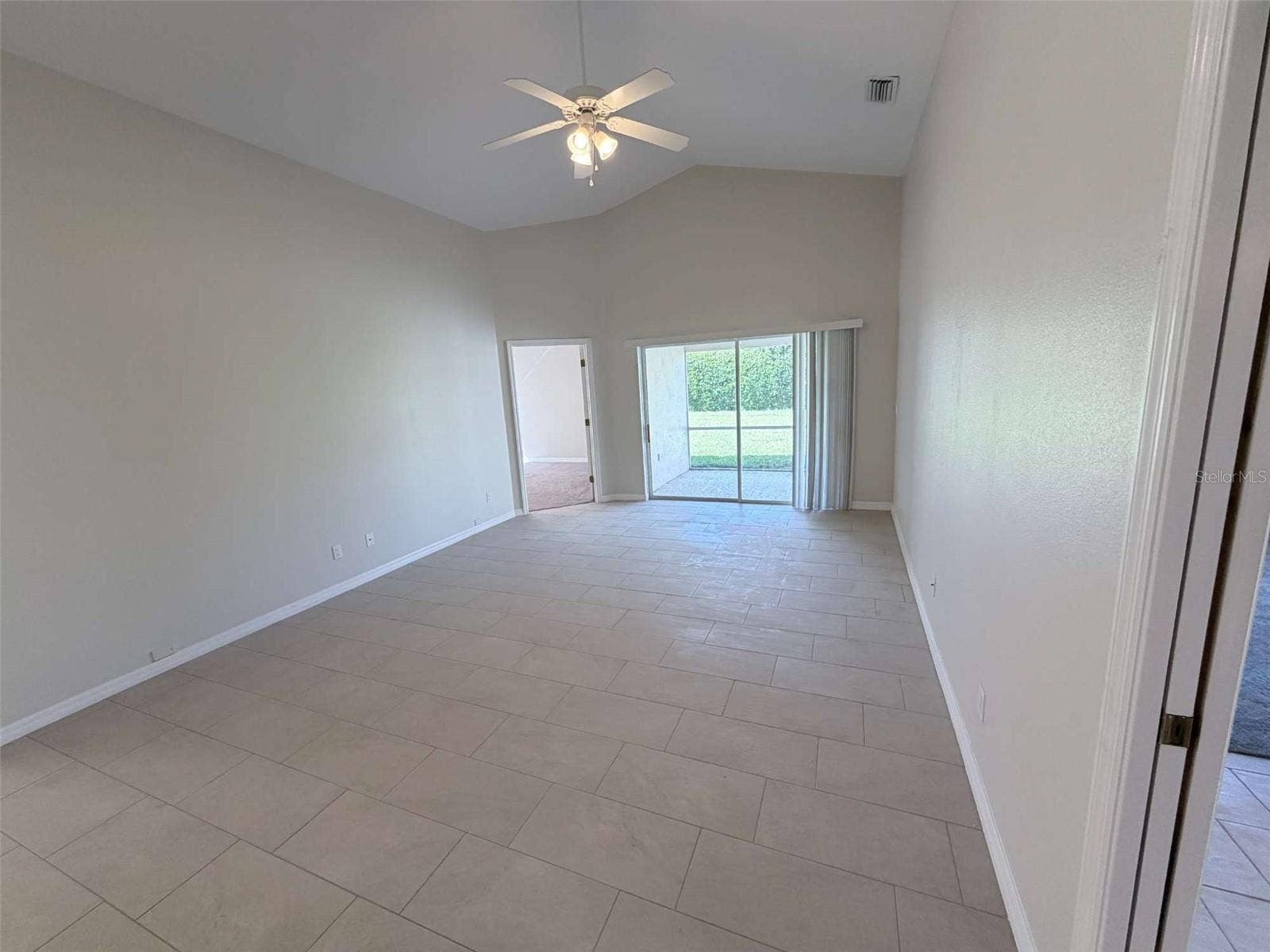 3865 OSPREY POINTE CIRCLE, Winter Haven, FL 33884 3865 OSPREY POINTE CIRCLE, Winter Haven, FL 33884