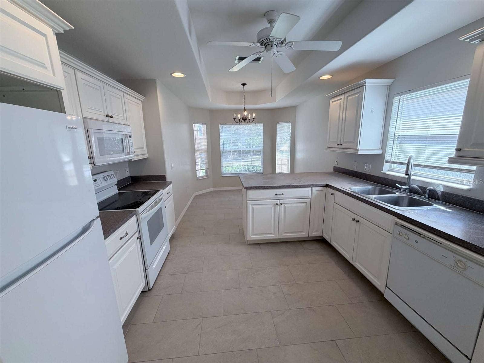 3865 OSPREY POINTE CIRCLE, Winter Haven, FL 33884 3865 OSPREY POINTE CIRCLE, Winter Haven, FL 33884