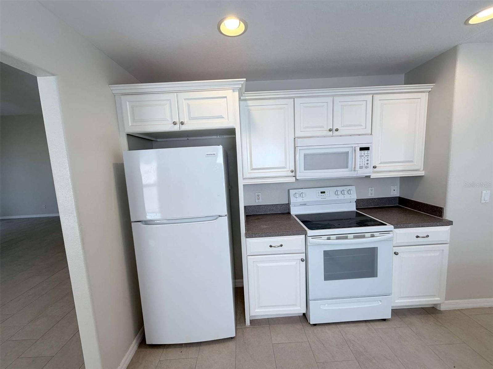 3865 OSPREY POINTE CIRCLE, Winter Haven, FL 33884 3865 OSPREY POINTE CIRCLE, Winter Haven, FL 33884