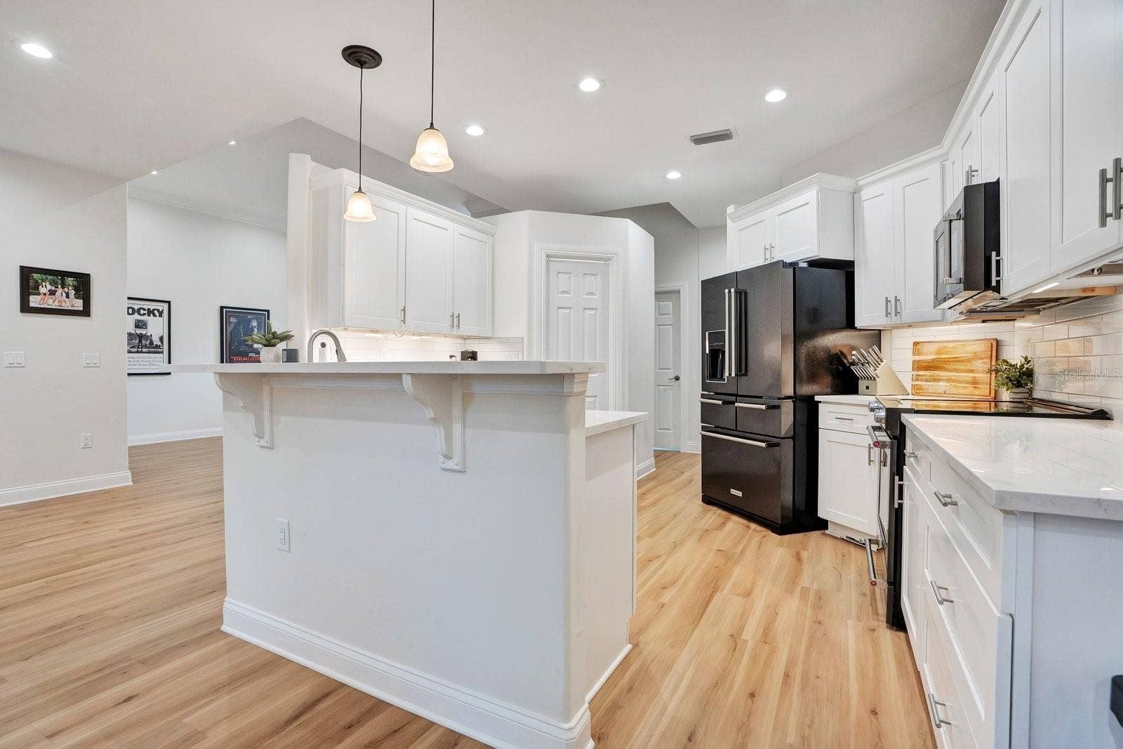 2859 MEDINAH CIRCLE, Lakeland, FL 33803 2859 MEDINAH CIRCLE, Lakeland, FL 33803