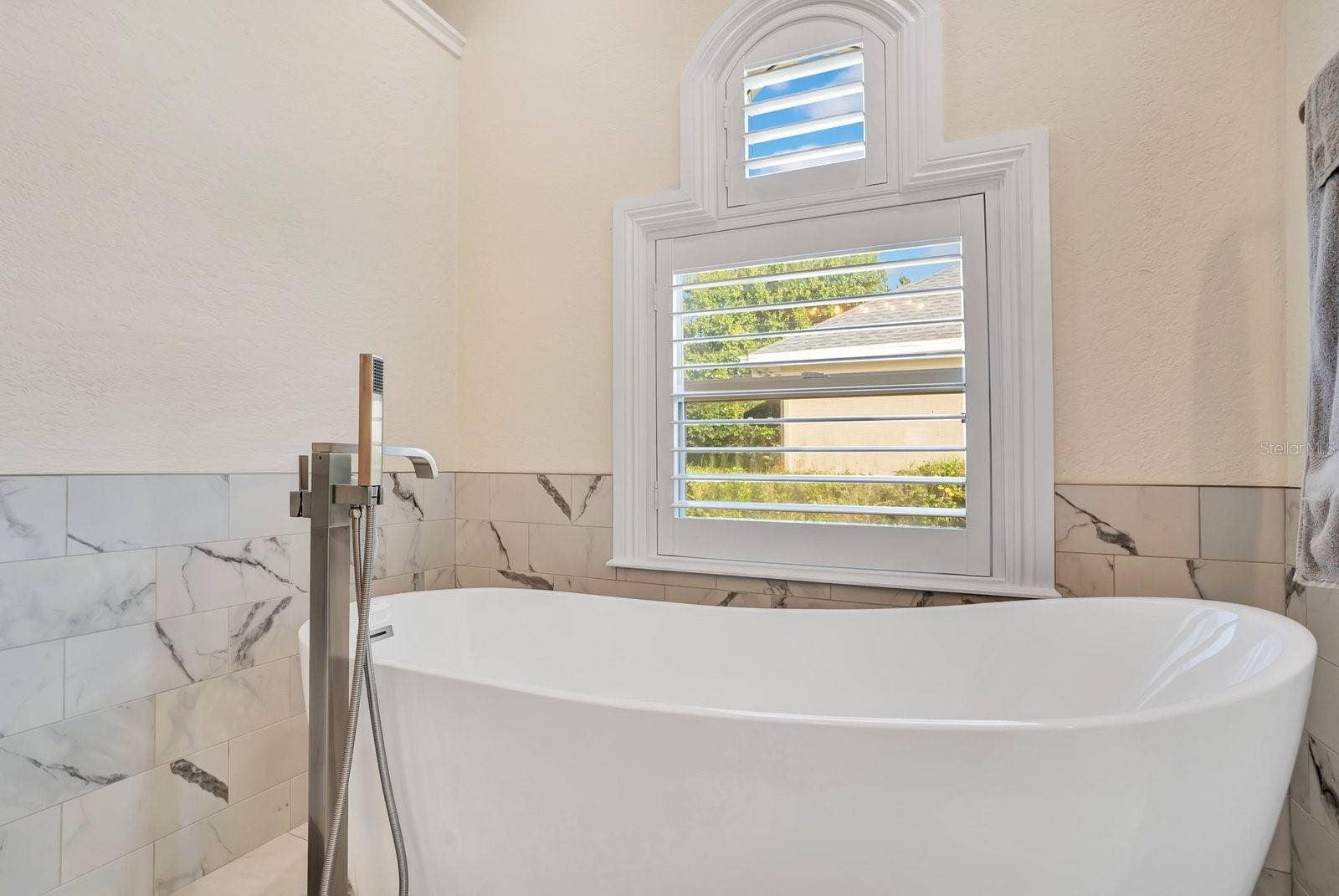2859 MEDINAH CIRCLE, Lakeland, FL 33803 2859 MEDINAH CIRCLE, Lakeland, FL 33803