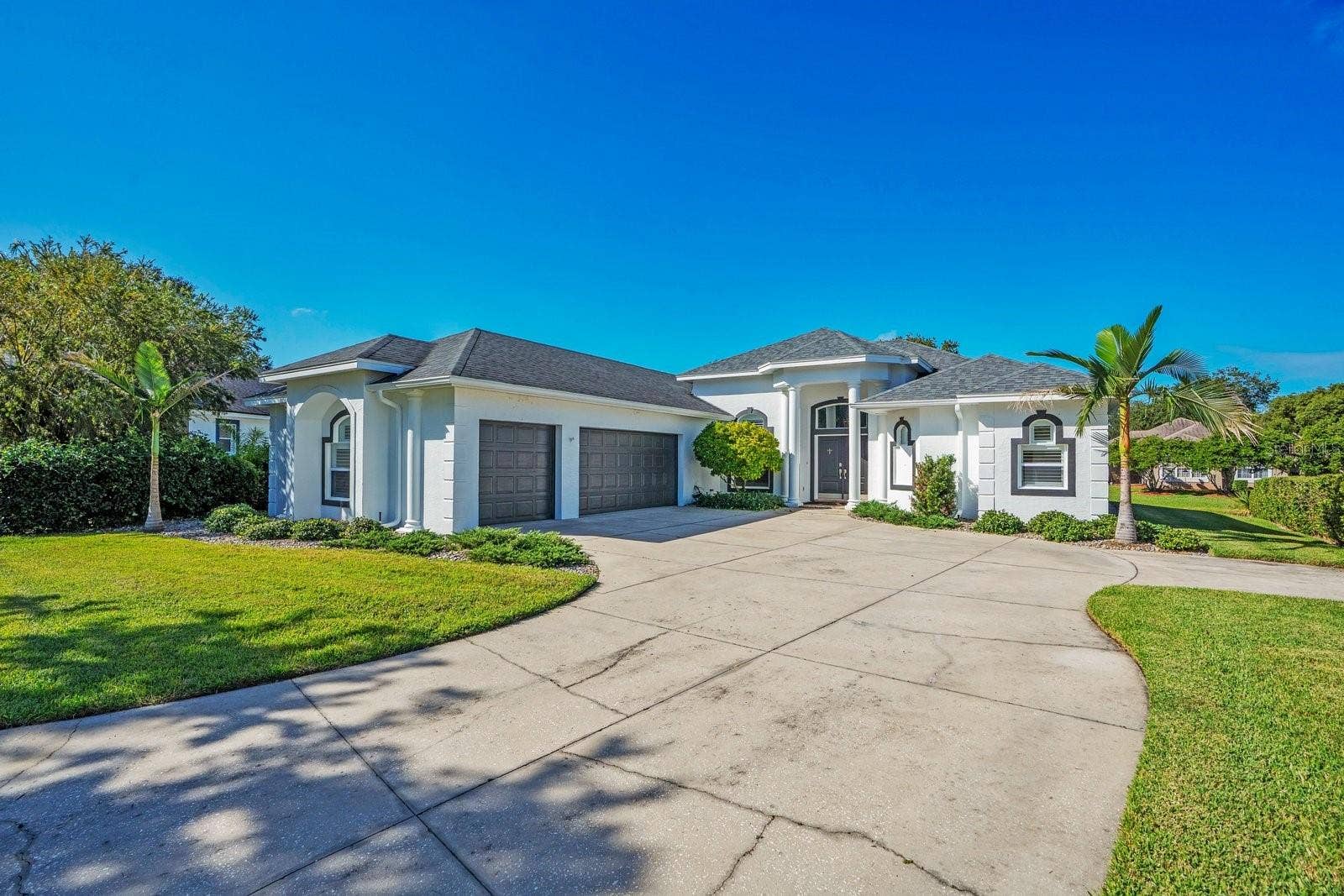 2859 MEDINAH CIRCLE, Lakeland, FL 33803 2859 MEDINAH CIRCLE, Lakeland, FL 33803