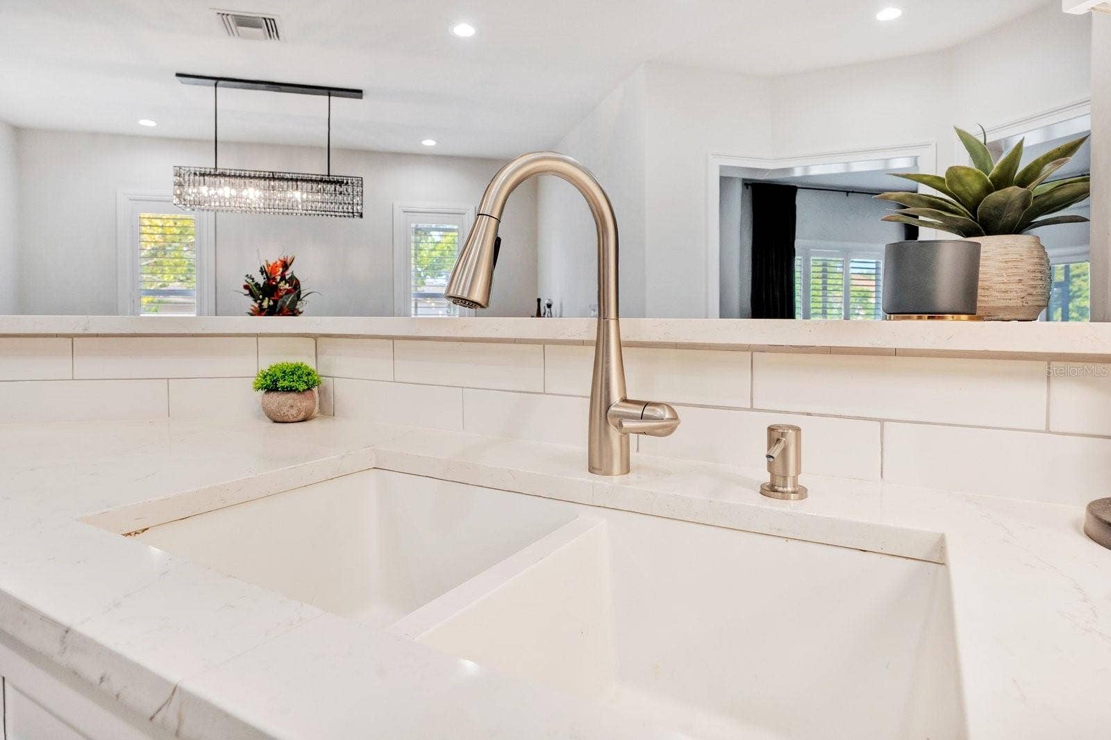 2859 MEDINAH CIRCLE, Lakeland, FL 33803 2859 MEDINAH CIRCLE, Lakeland, FL 33803