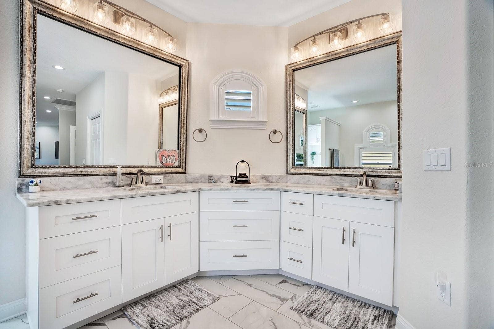 2859 MEDINAH CIRCLE, Lakeland, FL 33803 2859 MEDINAH CIRCLE, Lakeland, FL 33803