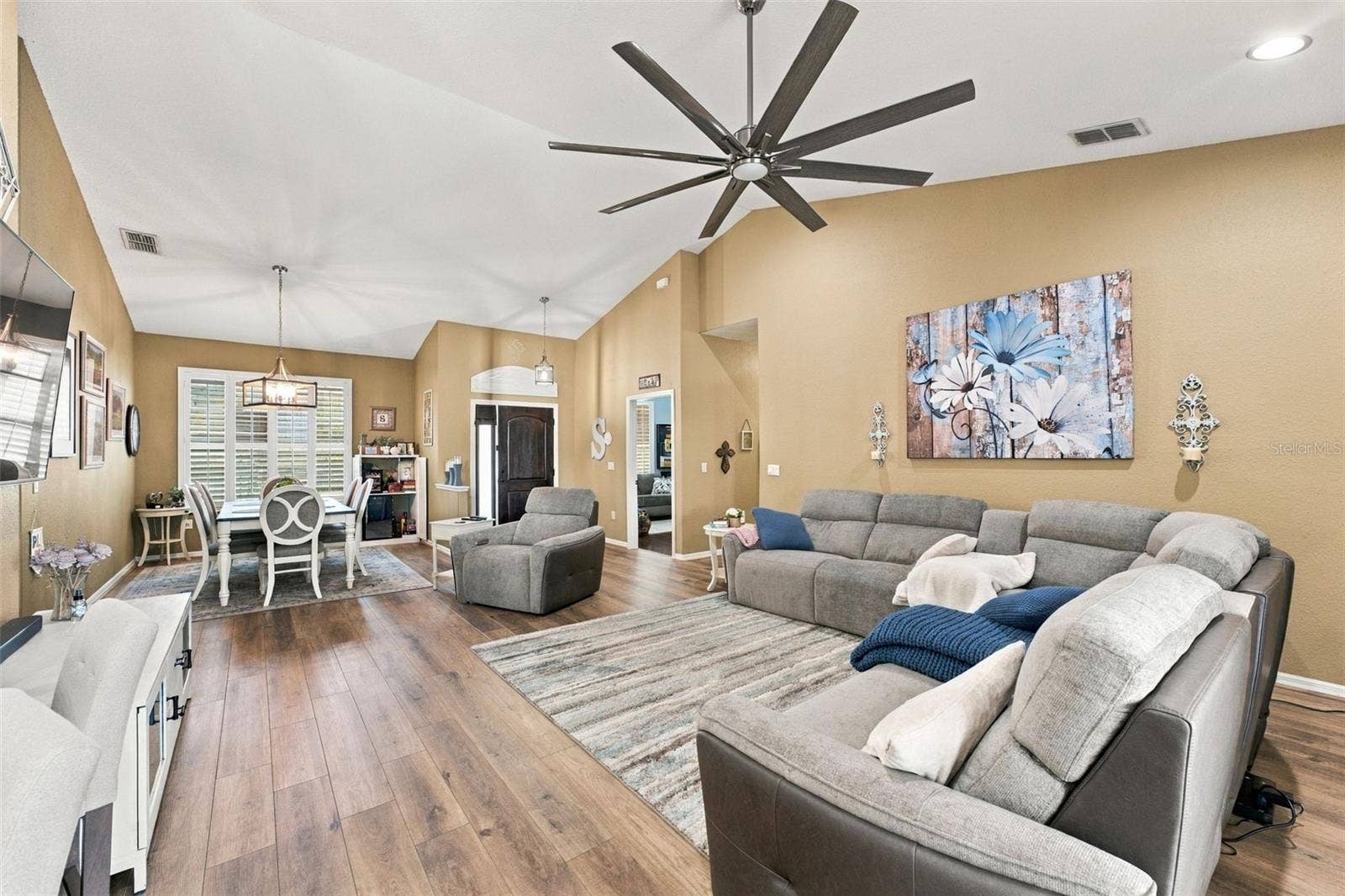 2980 VINTAGE VIEW CIRCLE, Lakeland, FL 33812 2980 VINTAGE VIEW CIRCLE, Lakeland, FL 33812