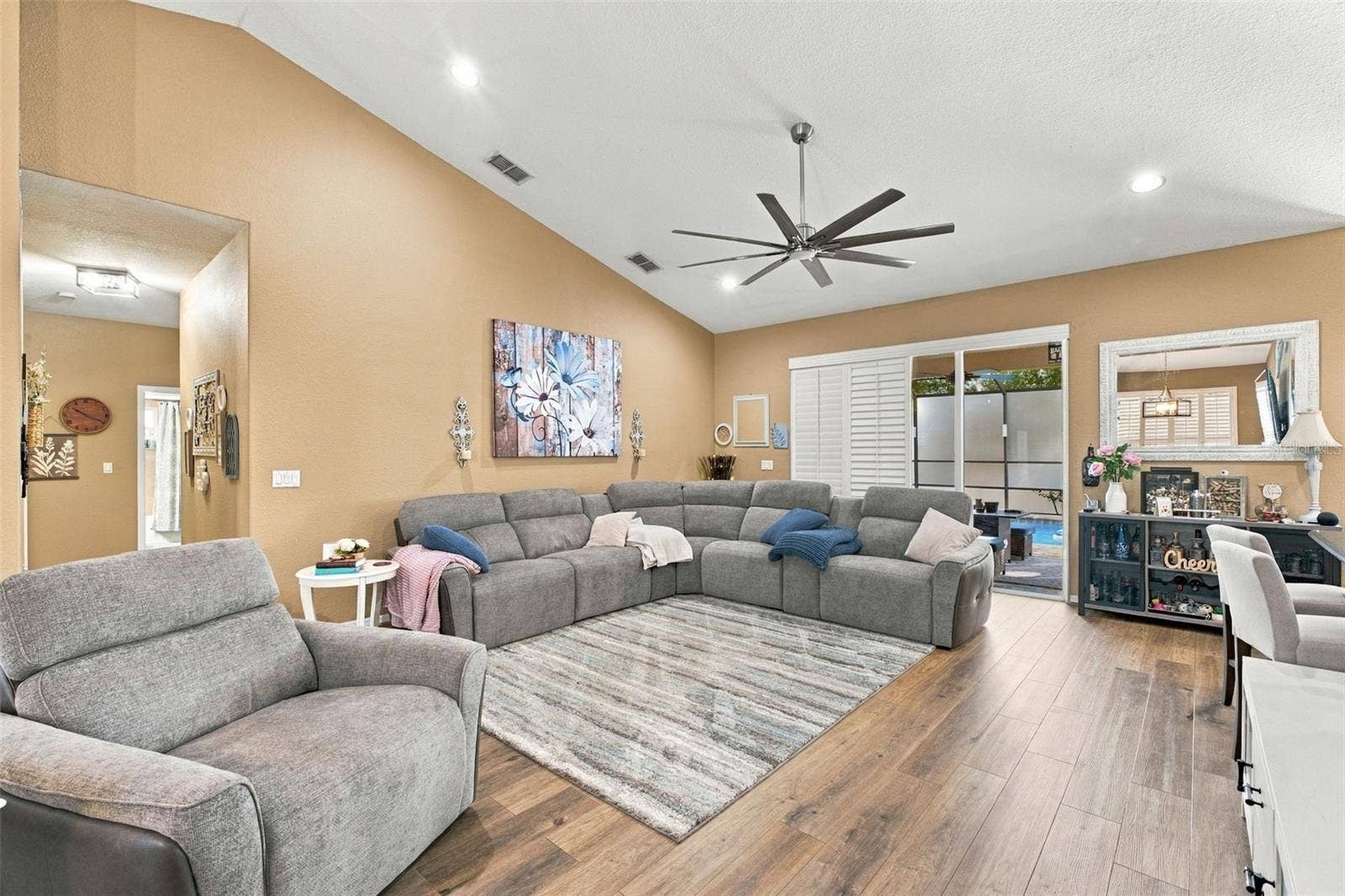 2980 VINTAGE VIEW CIRCLE, Lakeland, FL 33812 2980 VINTAGE VIEW CIRCLE, Lakeland, FL 33812