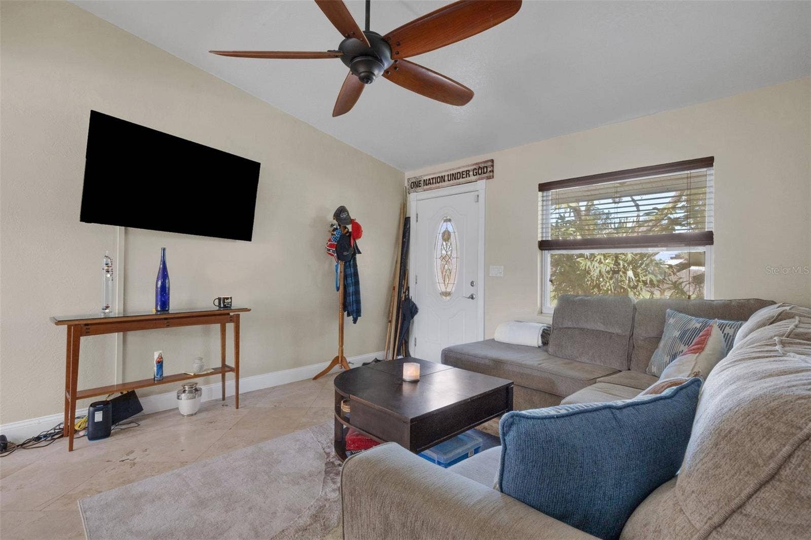 4260 53RD AVENUE N, St Petersburg, FL 33714 LR from Hallway