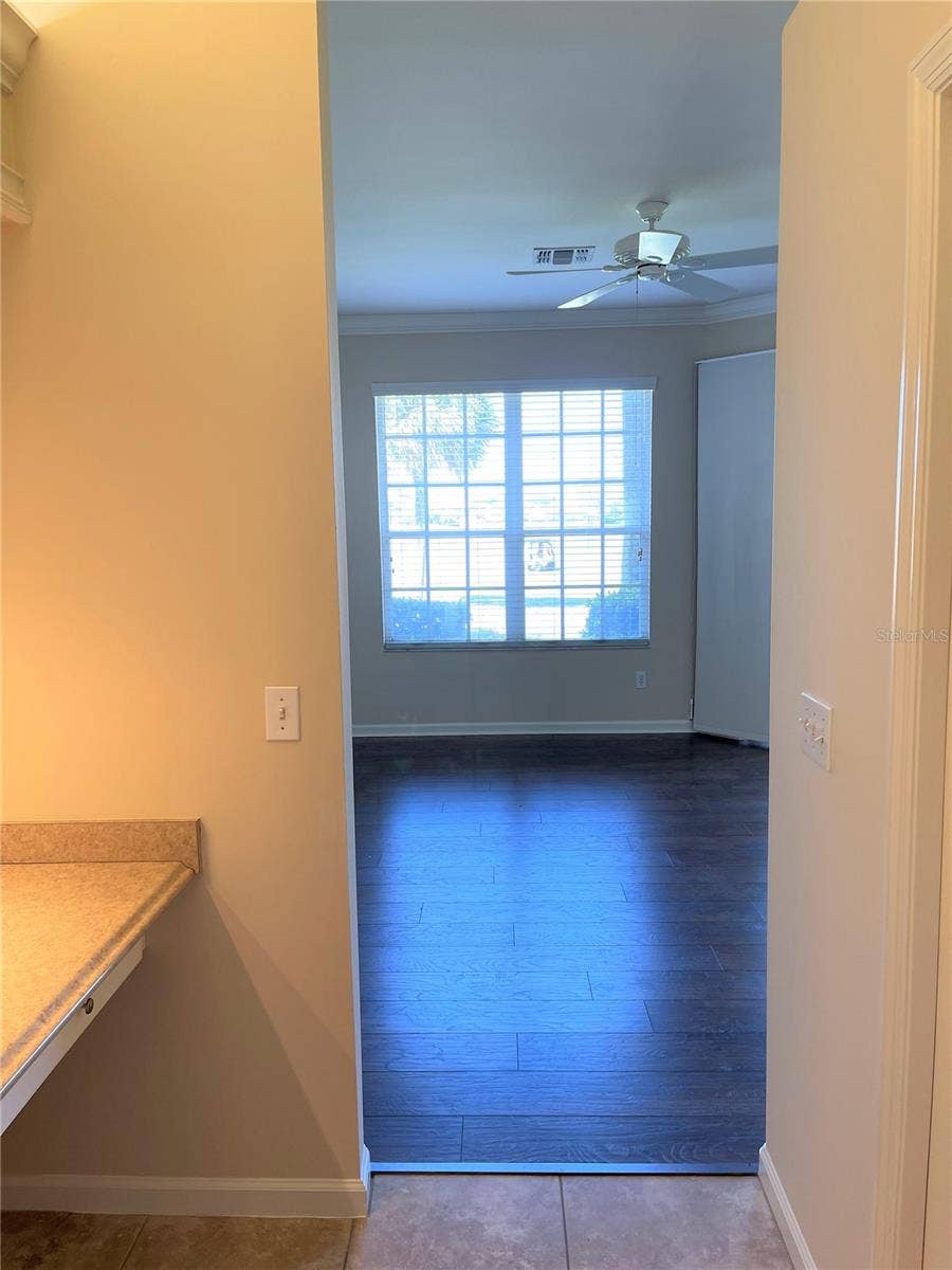 489 ENCLAVE PLACE, #31, Lakeland, FL 33803 489 ENCLAVE PLACE, #31, Lakeland, FL 33803