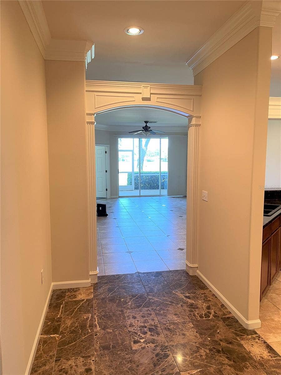 489 ENCLAVE PLACE, #31, Lakeland, FL 33803 489 ENCLAVE PLACE, #31, Lakeland, FL 33803