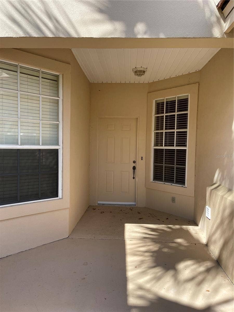 489 ENCLAVE PLACE, #31, Lakeland, FL 33803 489 ENCLAVE PLACE, #31, Lakeland, FL 33803