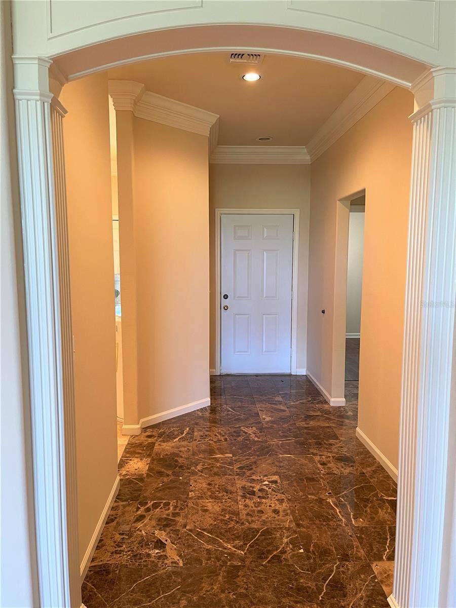489 ENCLAVE PLACE, #31, Lakeland, FL 33803 489 ENCLAVE PLACE, #31, Lakeland, FL 33803