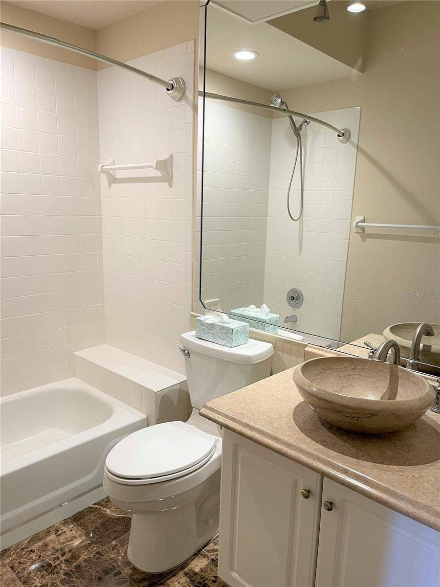 489 ENCLAVE PLACE, #31, Lakeland, FL 33803 489 ENCLAVE PLACE, #31, Lakeland, FL 33803