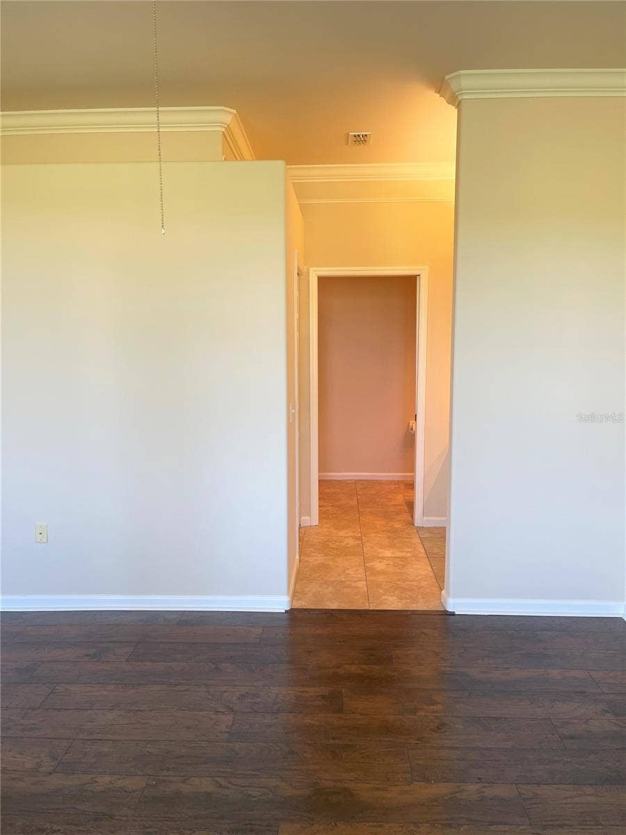489 ENCLAVE PLACE, #31, Lakeland, FL 33803 489 ENCLAVE PLACE, #31, Lakeland, FL 33803
