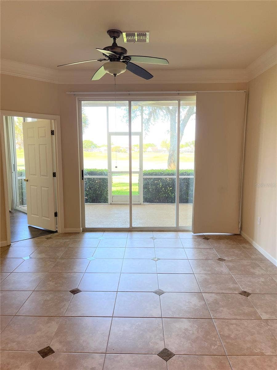 489 ENCLAVE PLACE, #31, Lakeland, FL 33803 489 ENCLAVE PLACE, #31, Lakeland, FL 33803