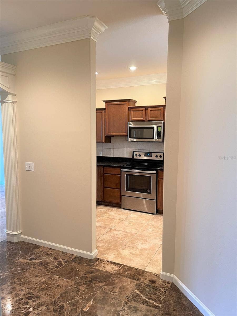 489 ENCLAVE PLACE, #31, Lakeland, FL 33803 489 ENCLAVE PLACE, #31, Lakeland, FL 33803