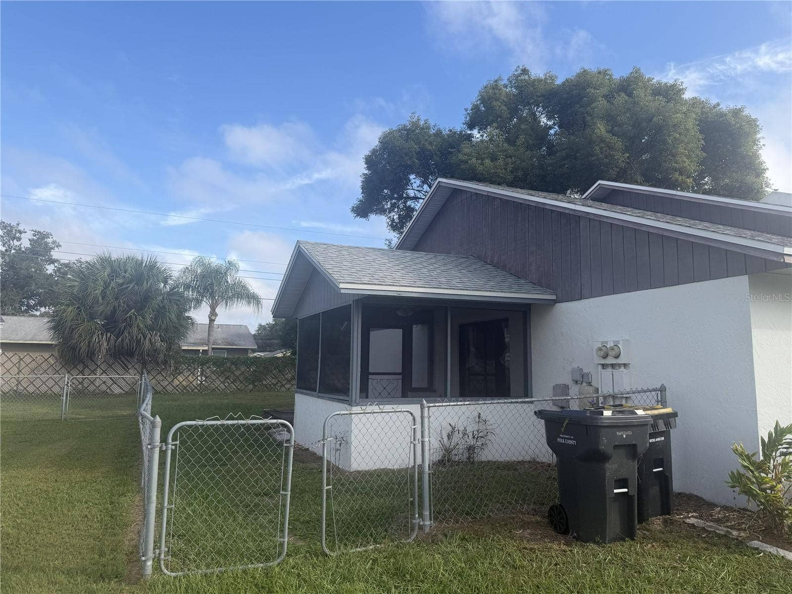 220 VILLAGE CREST COURT, Lakeland, FL 33809 220 VILLAGE CREST COURT, Lakeland, FL 33809