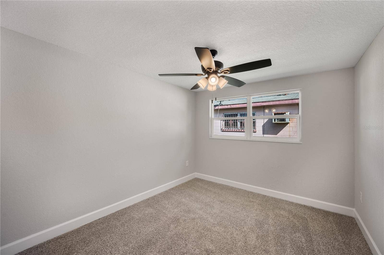 306 BASSEDENA CIRCLE N, Lakeland, FL 33805 306 BASSEDENA CIRCLE N, Lakeland, FL 33805