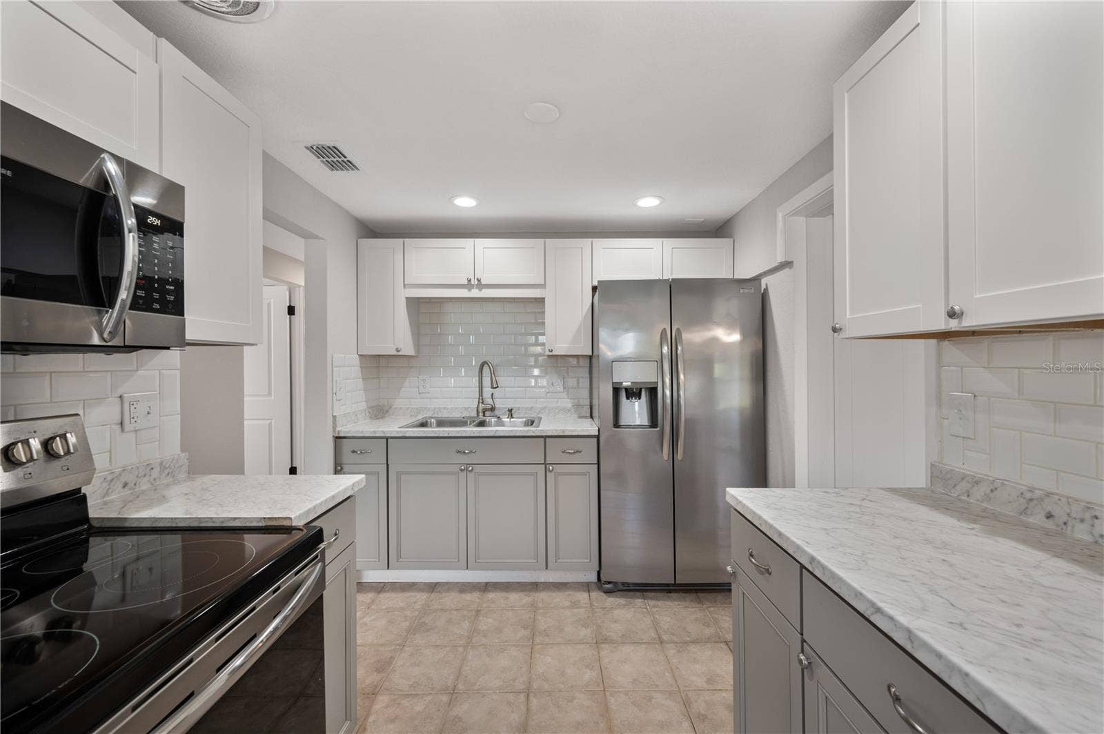 306 BASSEDENA CIRCLE N, Lakeland, FL 33805 306 BASSEDENA CIRCLE N, Lakeland, FL 33805