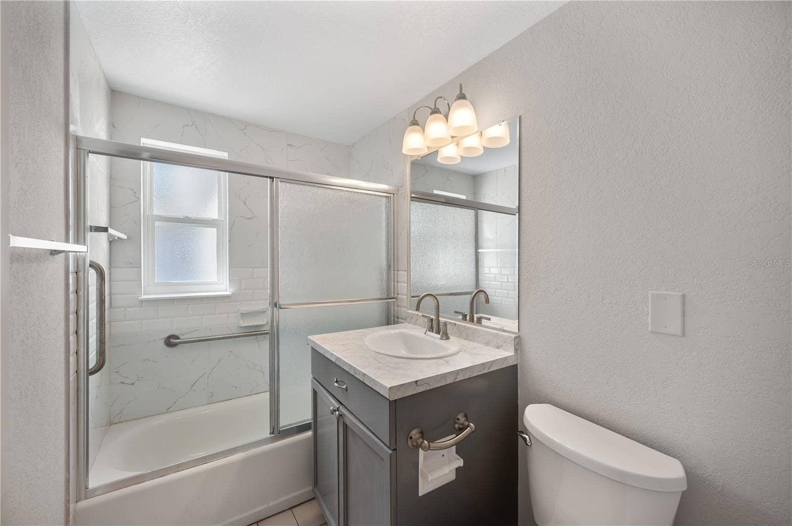306 BASSEDENA CIRCLE N, Lakeland, FL 33805 306 BASSEDENA CIRCLE N, Lakeland, FL 33805