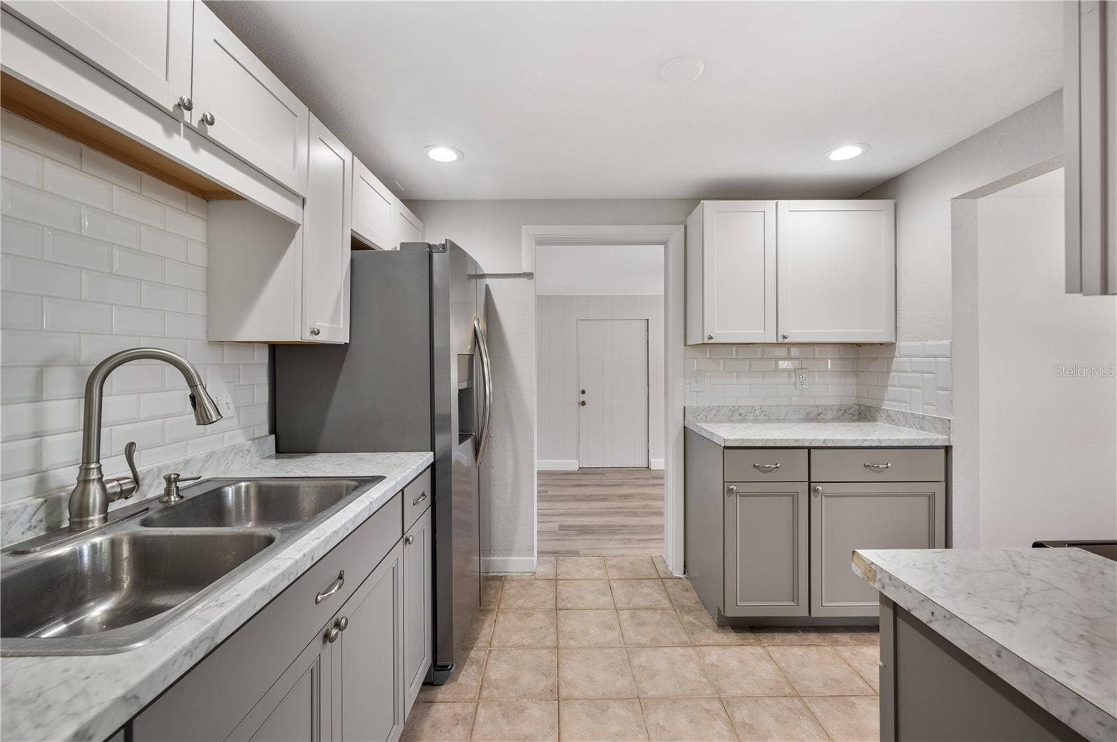 306 BASSEDENA CIRCLE N, Lakeland, FL 33805 306 BASSEDENA CIRCLE N, Lakeland, FL 33805