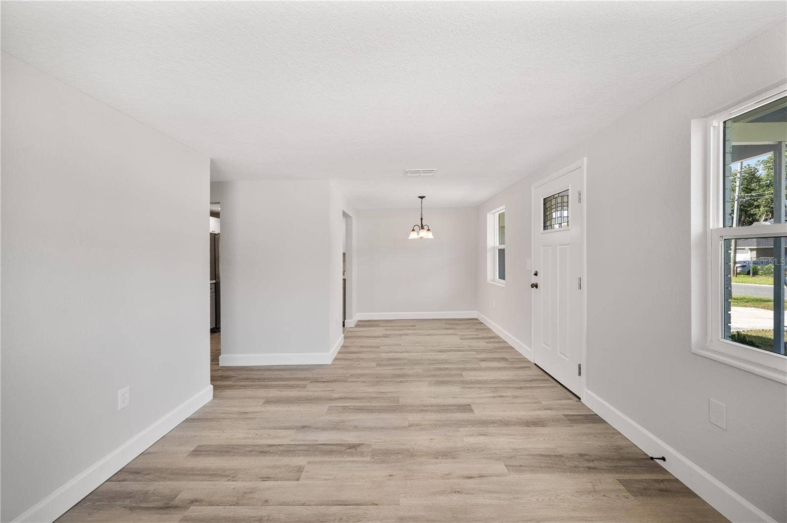 306 BASSEDENA CIRCLE N, Lakeland, FL 33805 306 BASSEDENA CIRCLE N, Lakeland, FL 33805