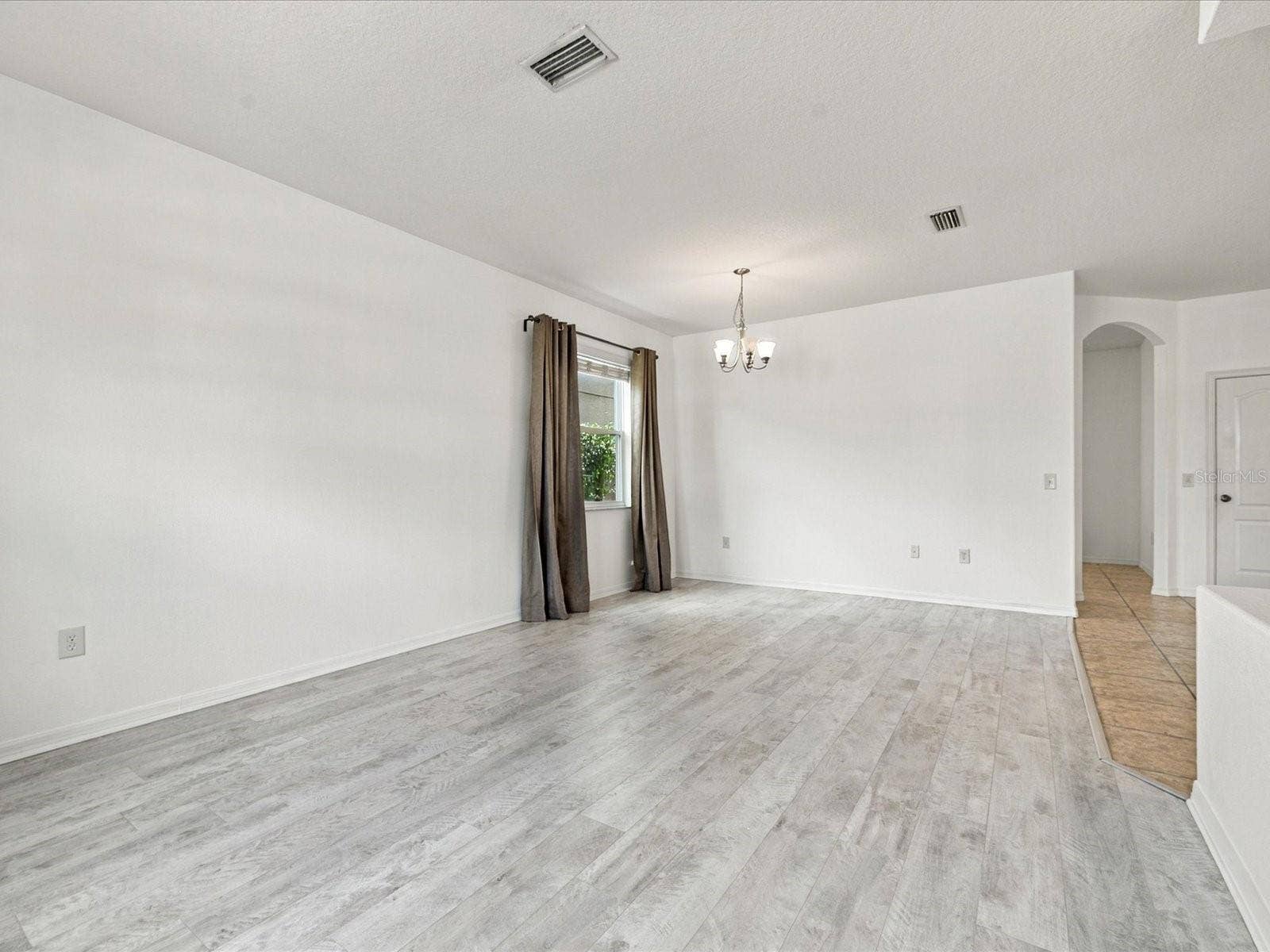 2191 ONTARIO WAY, Lakeland, FL 33805 2191 ONTARIO WAY, Lakeland, FL 33805