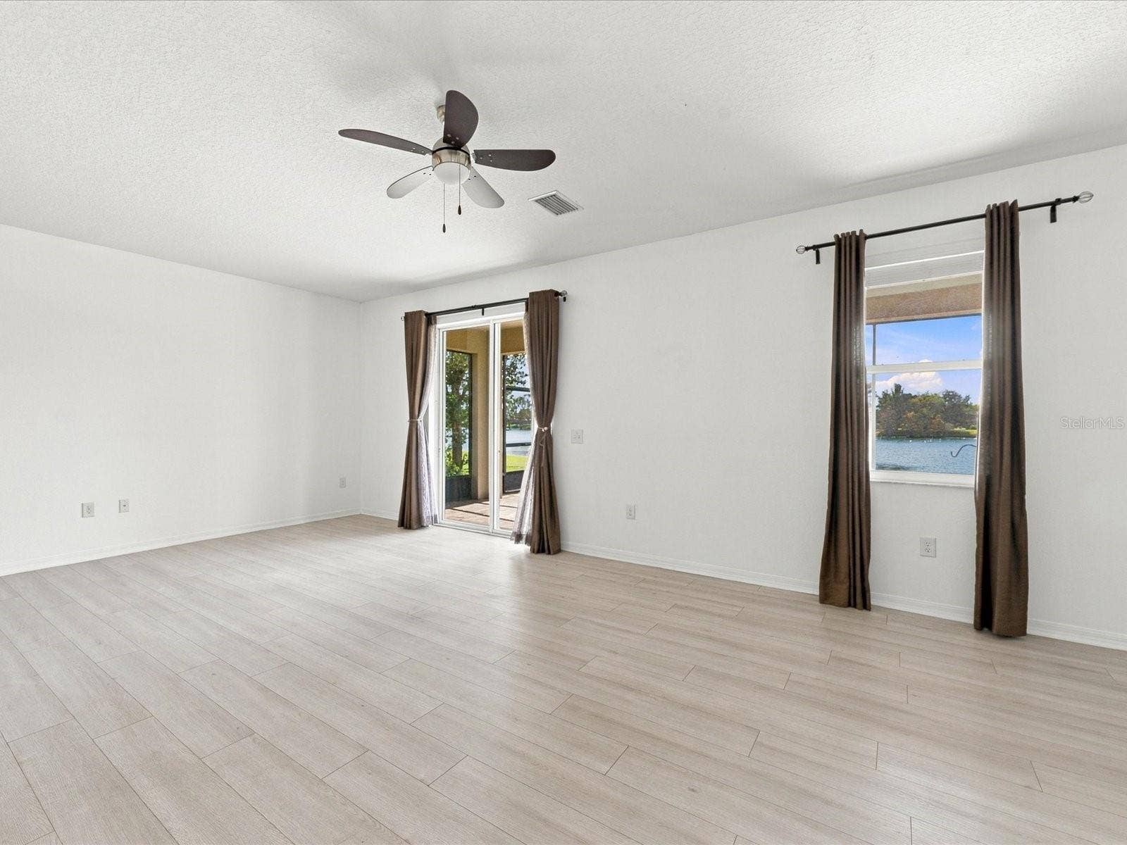 2191 ONTARIO WAY, Lakeland, FL 33805 2191 ONTARIO WAY, Lakeland, FL 33805