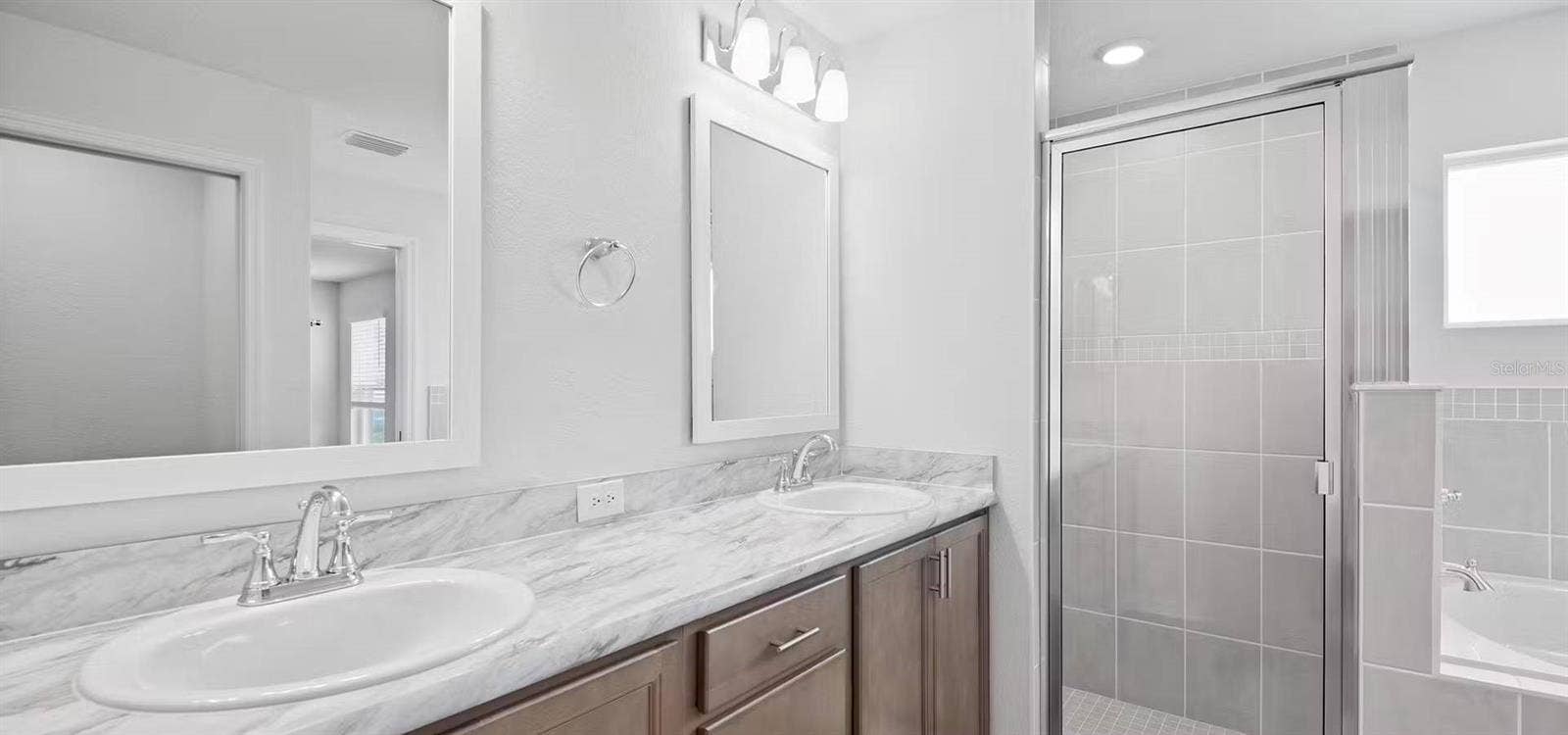 4586 RIVER BIRCH BEND, Lakeland, FL 33811 4586 RIVER BIRCH BEND, Lakeland, FL 33811