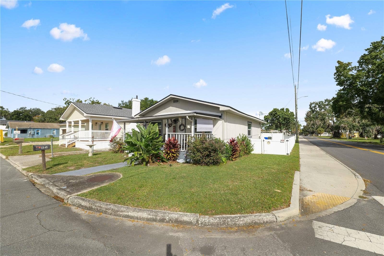 629 W 6TH STREET, Lakeland, FL 33805 629 W 6TH STREET, Lakeland, FL 33805