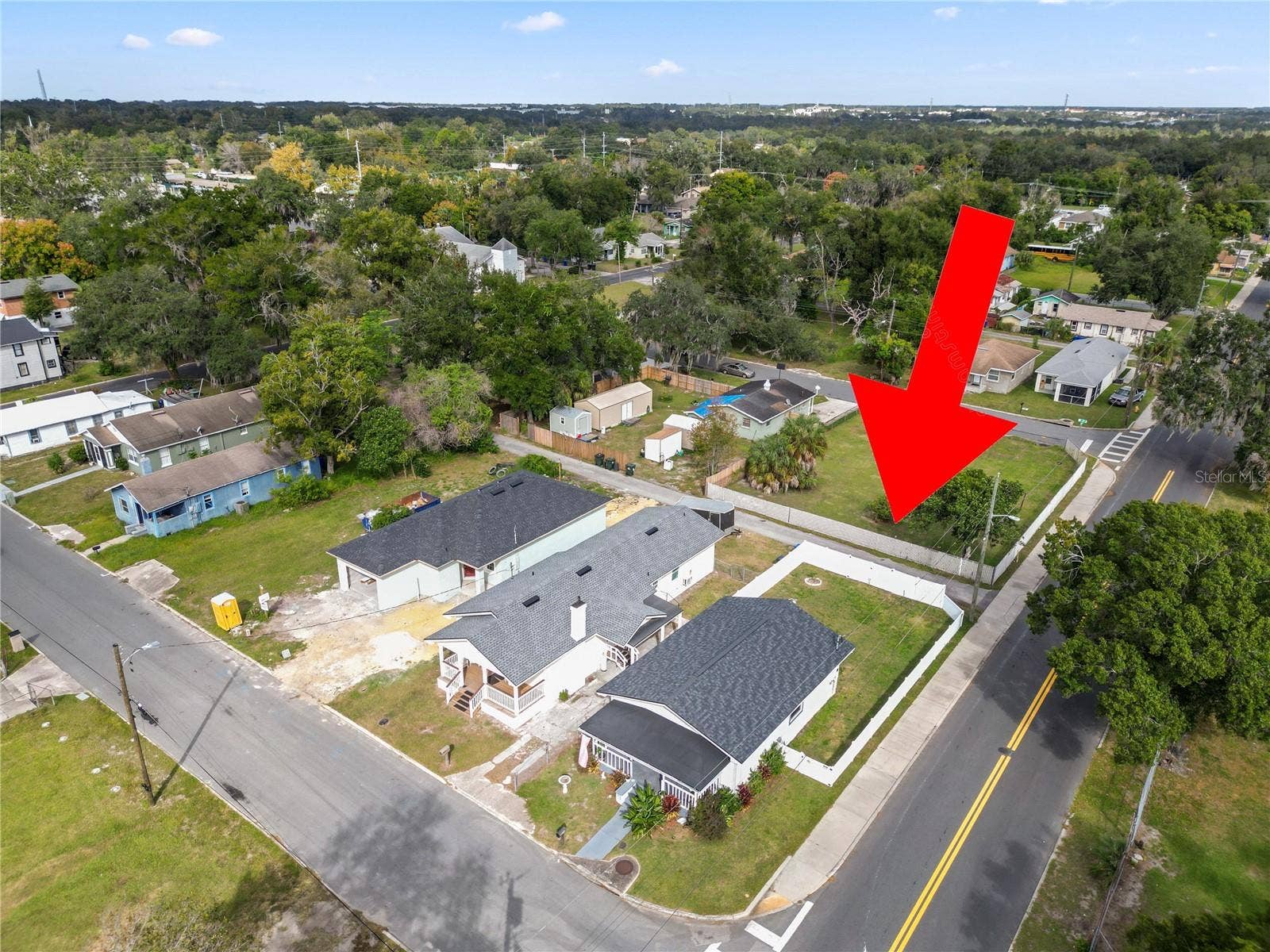 629 W 6TH STREET, Lakeland, FL 33805 629 W 6TH STREET, Lakeland, FL 33805