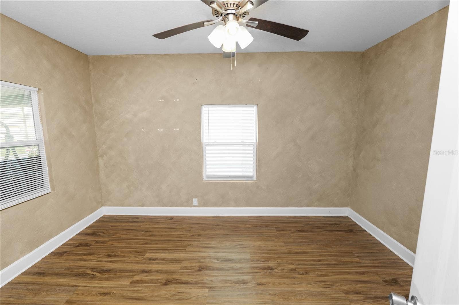 629 W 6TH STREET, Lakeland, FL 33805 629 W 6TH STREET, Lakeland, FL 33805