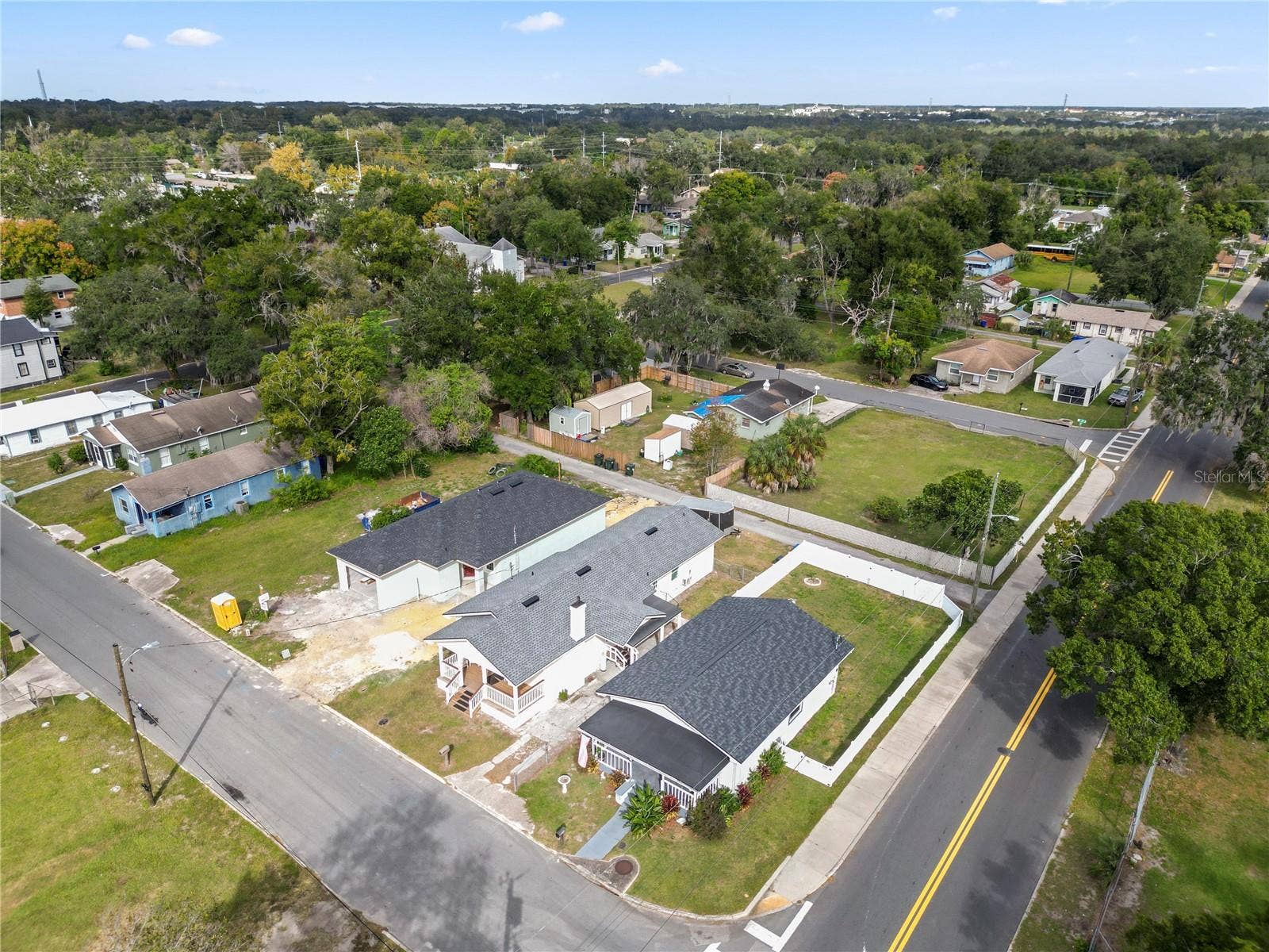 629 W 6TH STREET, Lakeland, FL 33805 629 W 6TH STREET, Lakeland, FL 33805