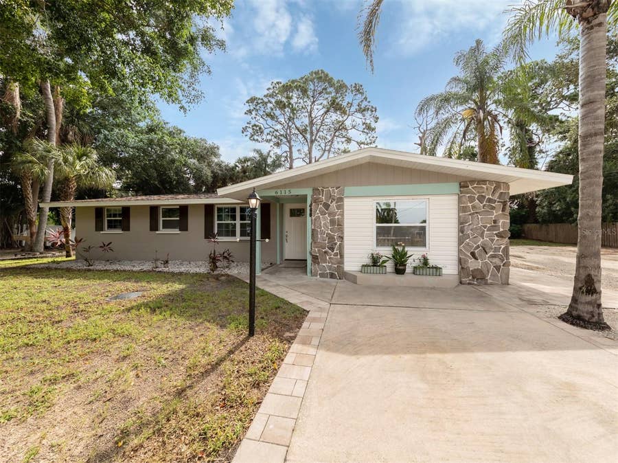 Property photo for 6115 CARLTON AVENUE, Sarasota, FL