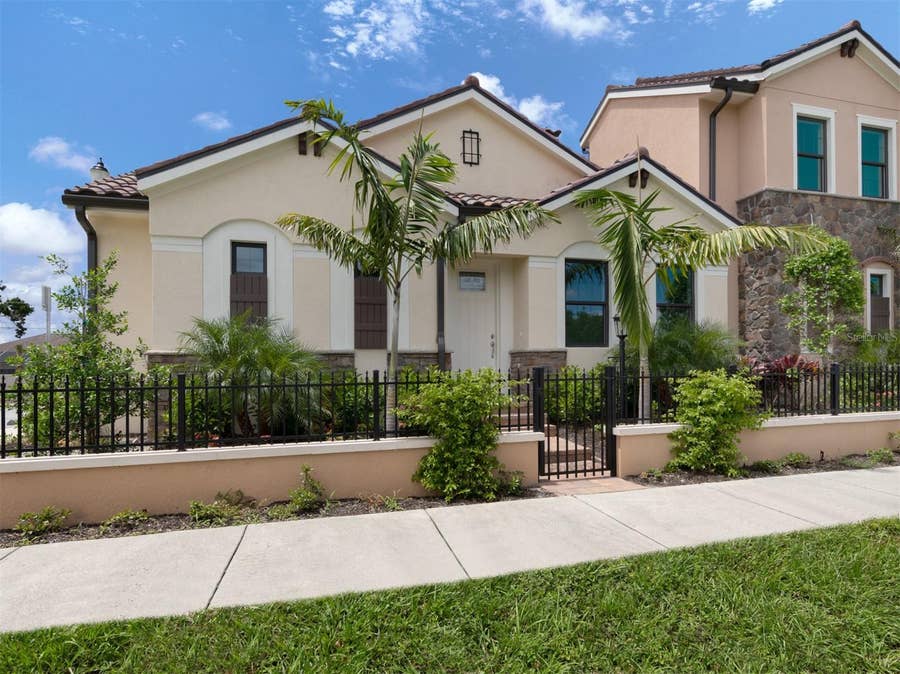 Property photo for 938 E VENICE AVENUE, Venice, FL