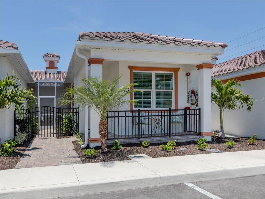 Property photo for 124 CLIFTON WAY, Venice, FL