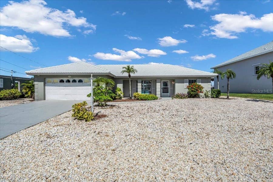 Property photo for 3816 ROYAL PALM DRIVE, Bradenton, FL