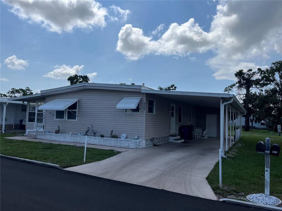 Property photo for 806 JOLANDA CIRCLE, Venice, FL
