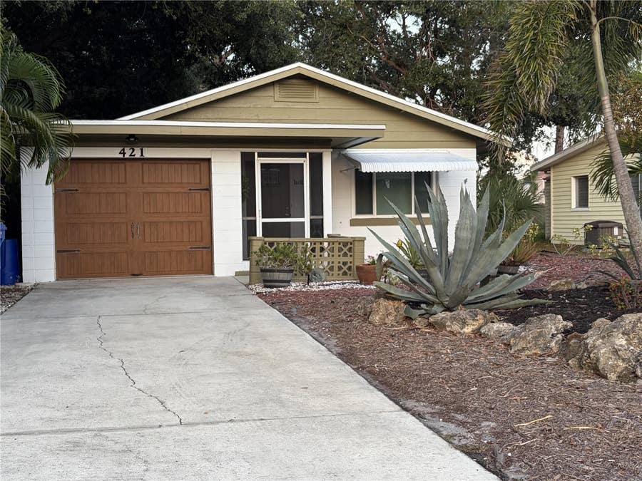Property photo for 421 RIVIERA STREET, Venice, FL