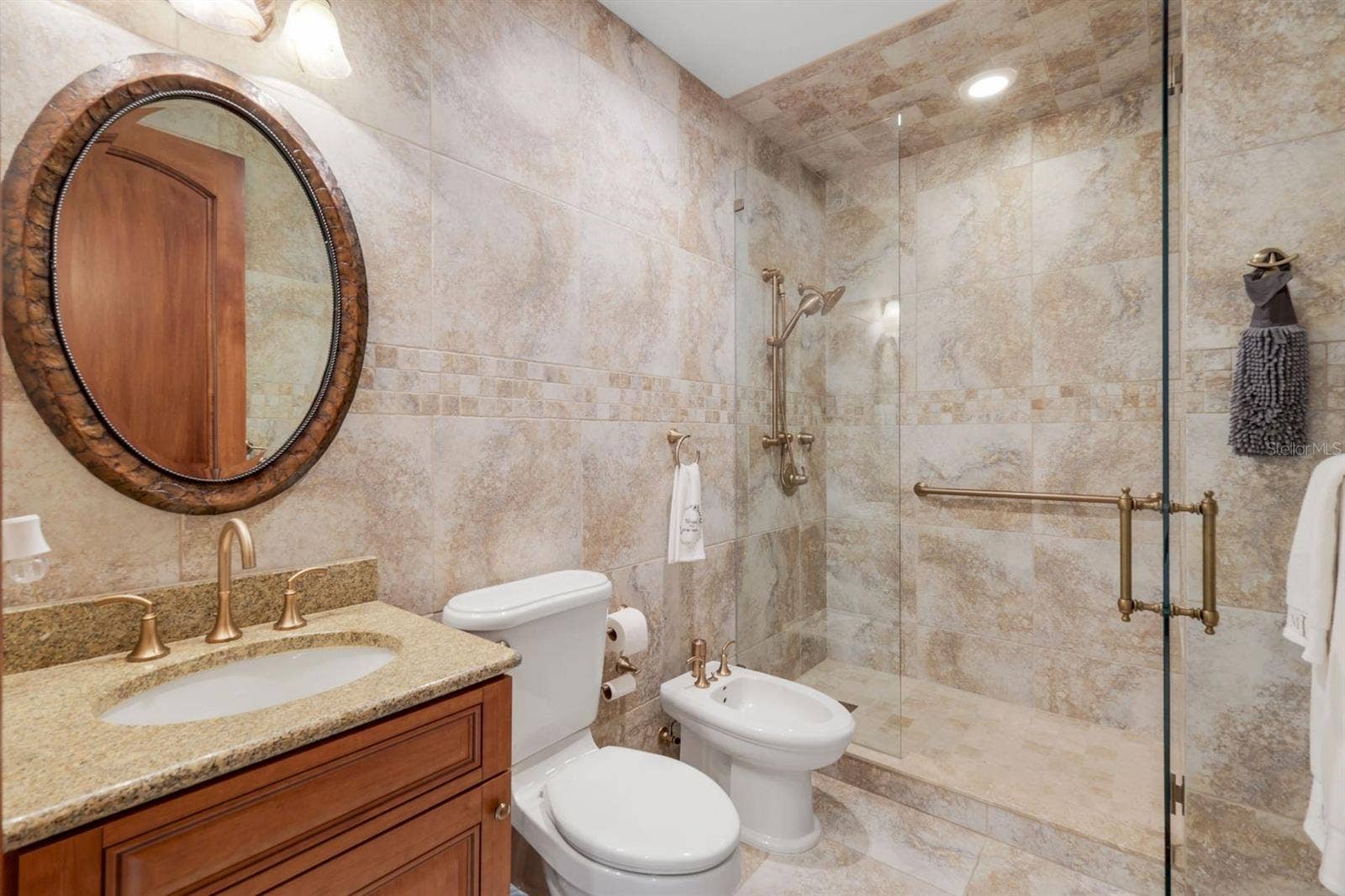 7159 MANASOTA KEY ROAD, Englewood, FL 34223 guest bathroom