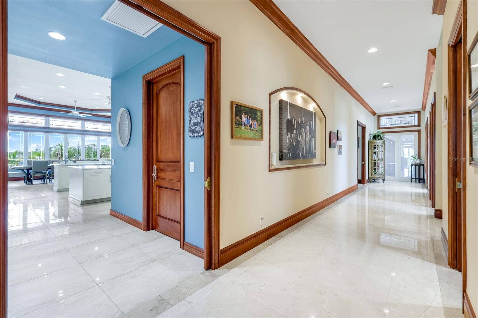 7159 MANASOTA KEY ROAD, Englewood, FL 34223 Front hallway to kitchen