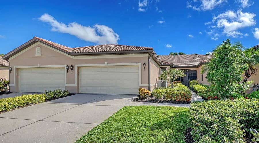 Property photo for 1821 BATELLO DRIVE, Venice, FL
