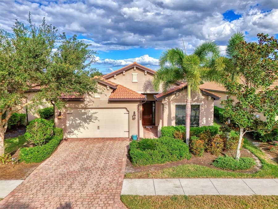 Property photo for 1050 BLUFFWOOD DRIVE, Nokomis, FL