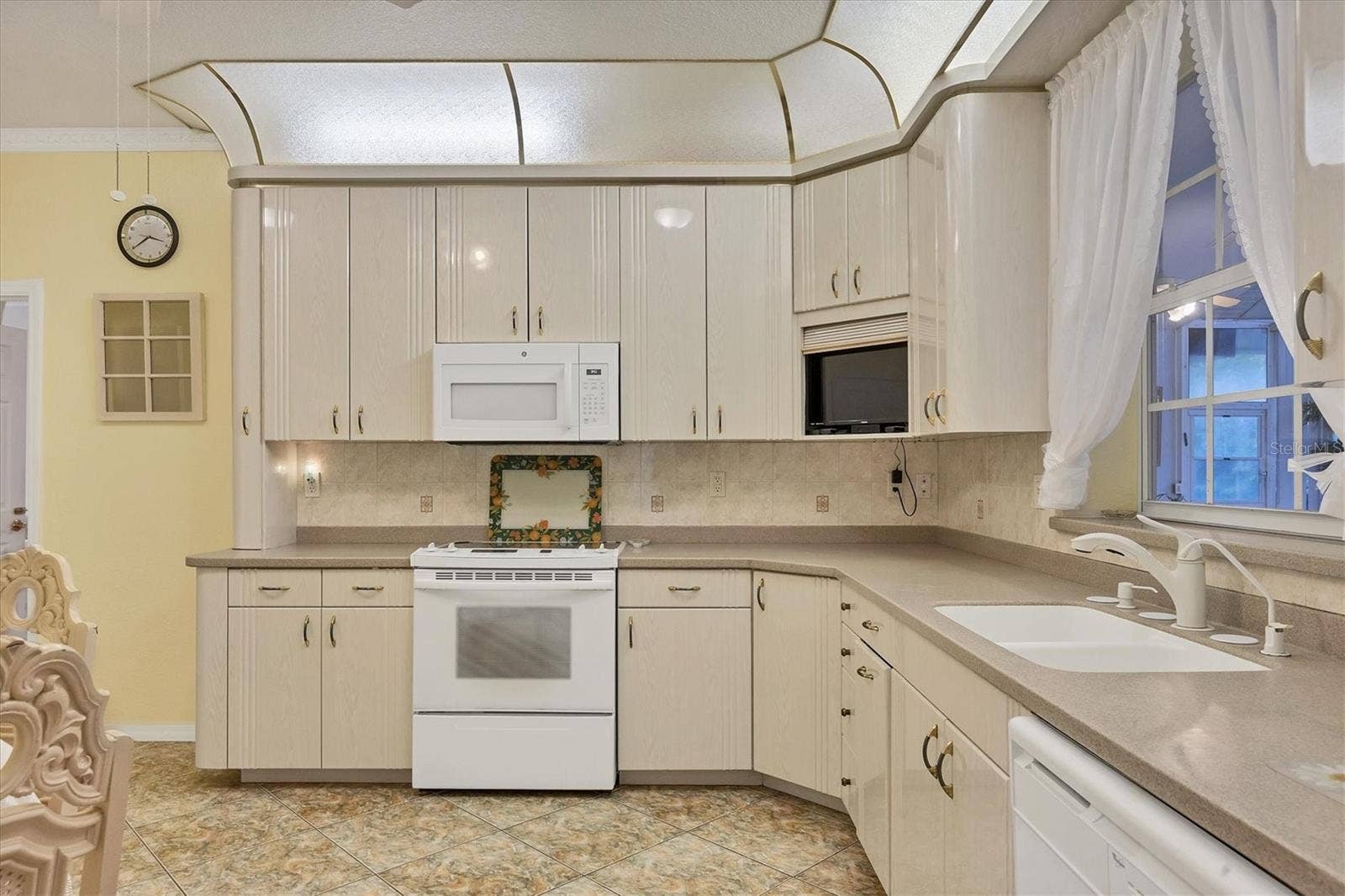 12209 COTORRO AVENUE, North Port, FL 34287 12209 COTORRO AVENUE, North Port, FL 34287
