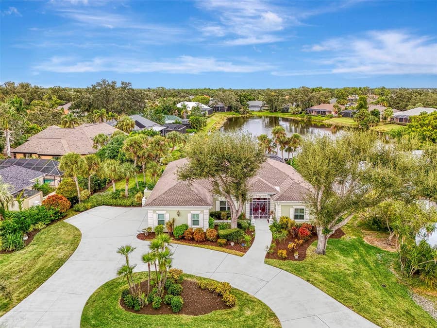Property photo for 26 GOLF VIEW DRIVE, Englewood, FL