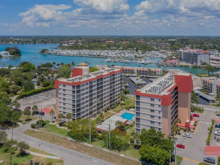 Property photo for 232 SAINT AUGUSTINE AVENUE, #102, Venice, FL