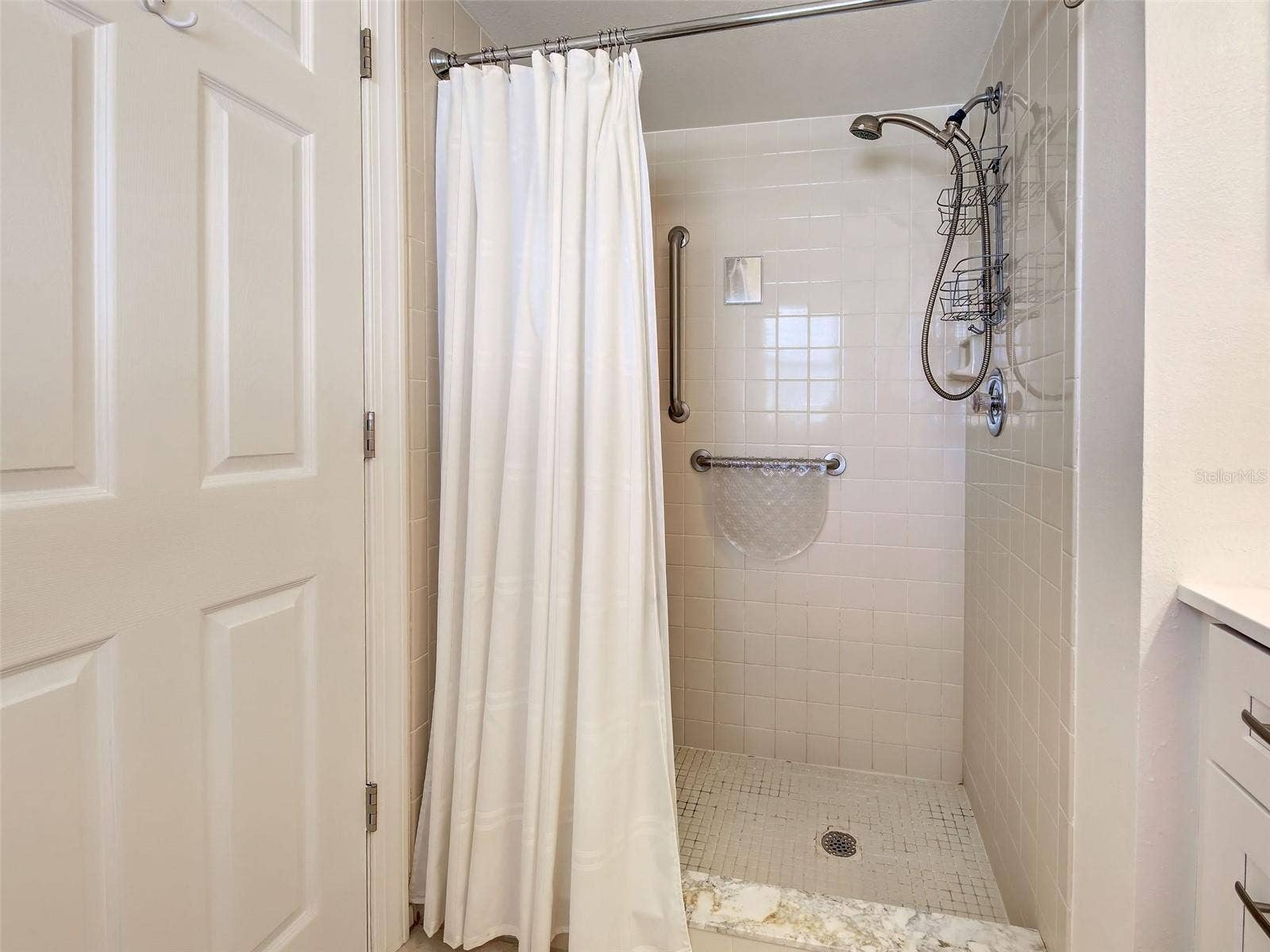 primary shower