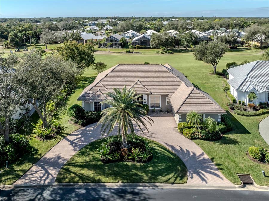 Property photo for 406 TRENWICK LANE, Venice, FL